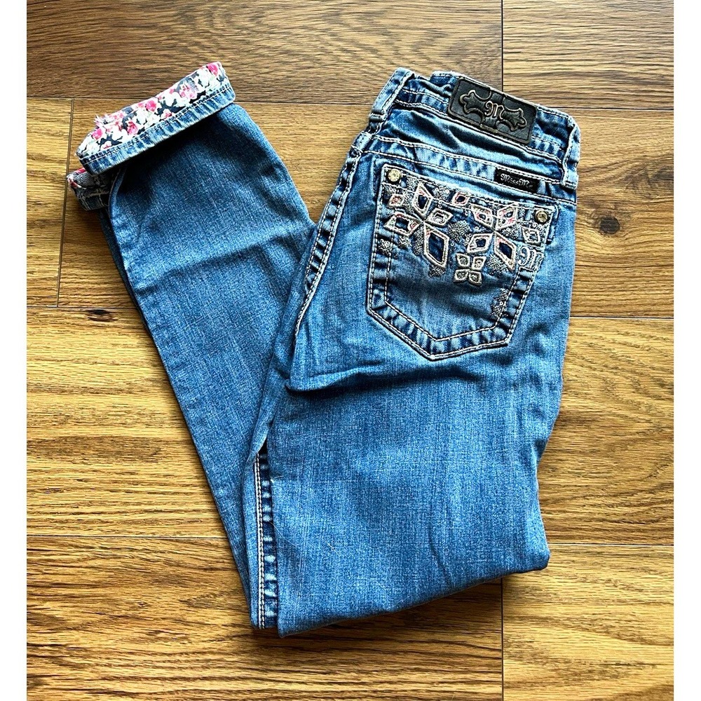 Miss Me Signature Cuffed Skinny Jeans Floral Cuff Rhinestone Pocket 29 Med Wash